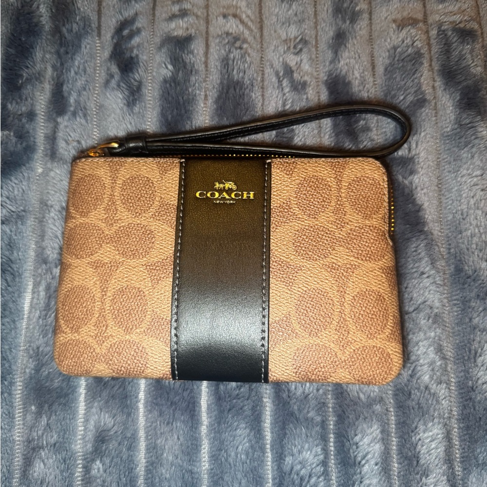 Coach corner zip wristlet